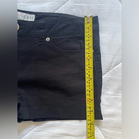 GUESS black shorts - Picture 10 of 10